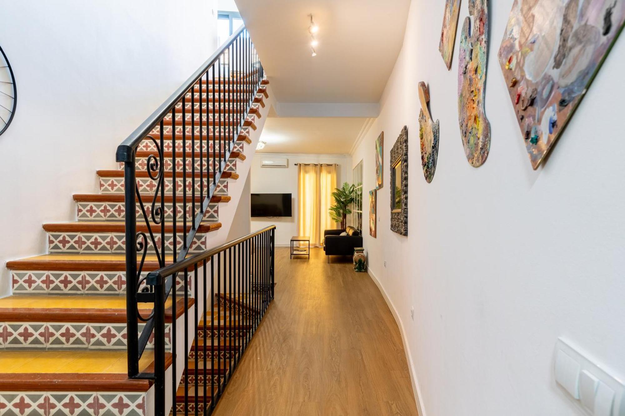 House Sevillana Parking Екстериор снимка