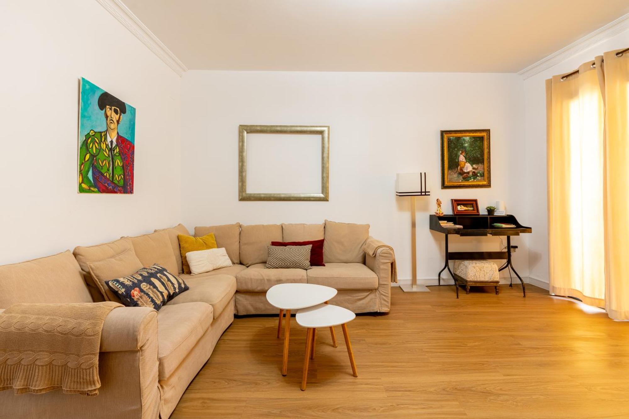 House Sevillana Parking Екстериор снимка