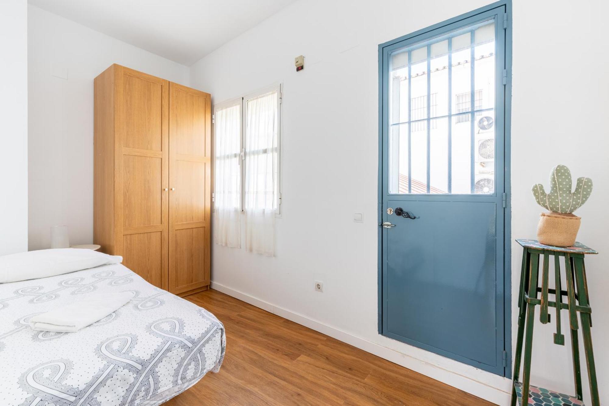 House Sevillana Parking Екстериор снимка